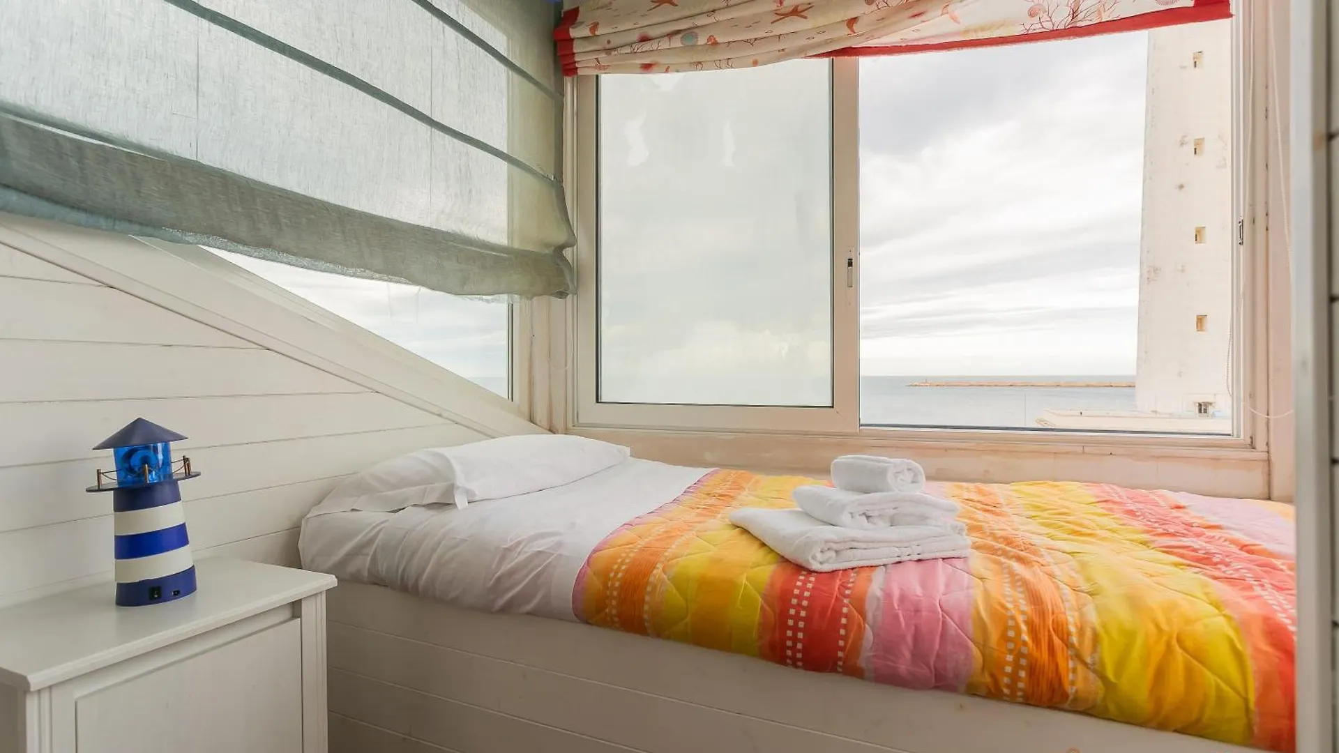 La Casa Sul Faro By Apulia Accommodation Bari