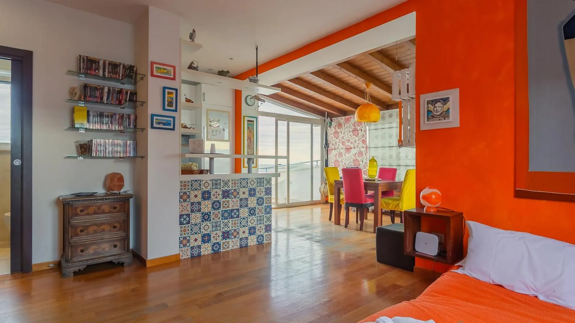 La Casa Sul Faro By Apulia Accommodation Bari Apartament